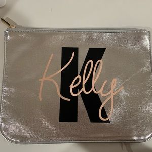 Custom make up bags